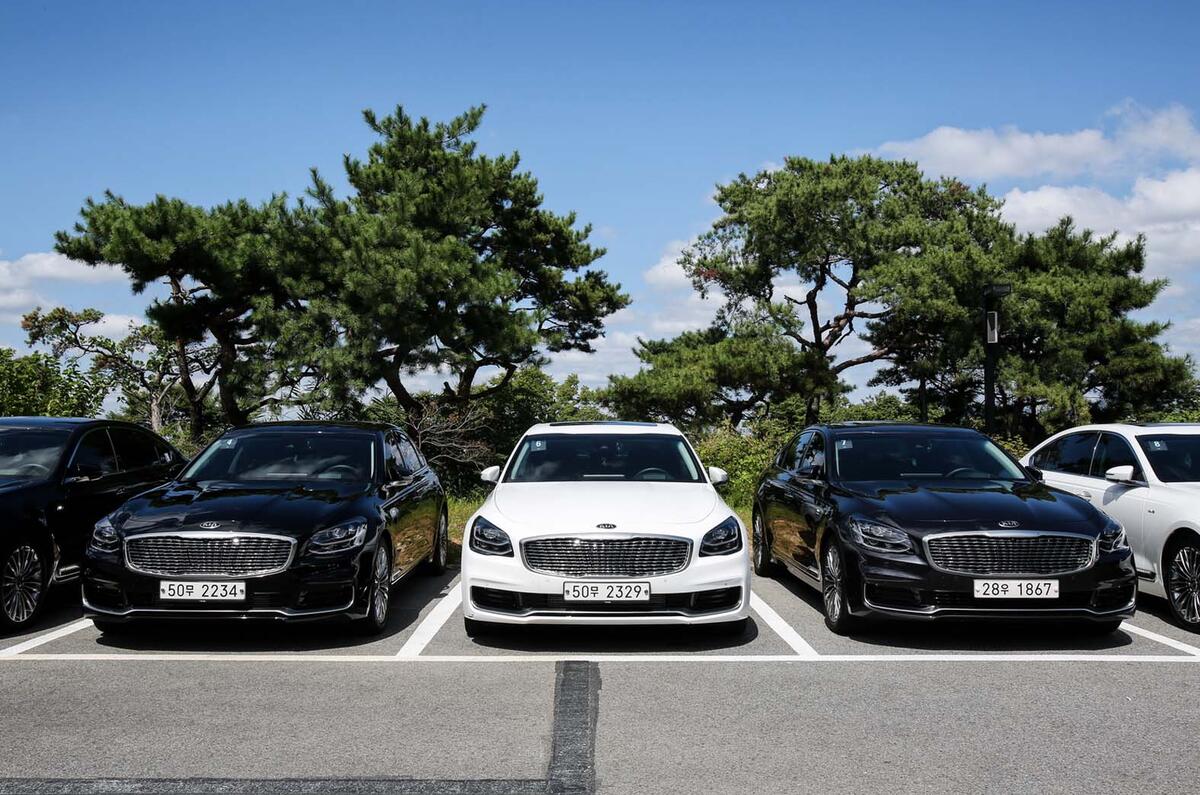 Kia K900