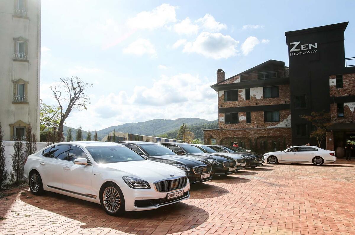 Kia K900