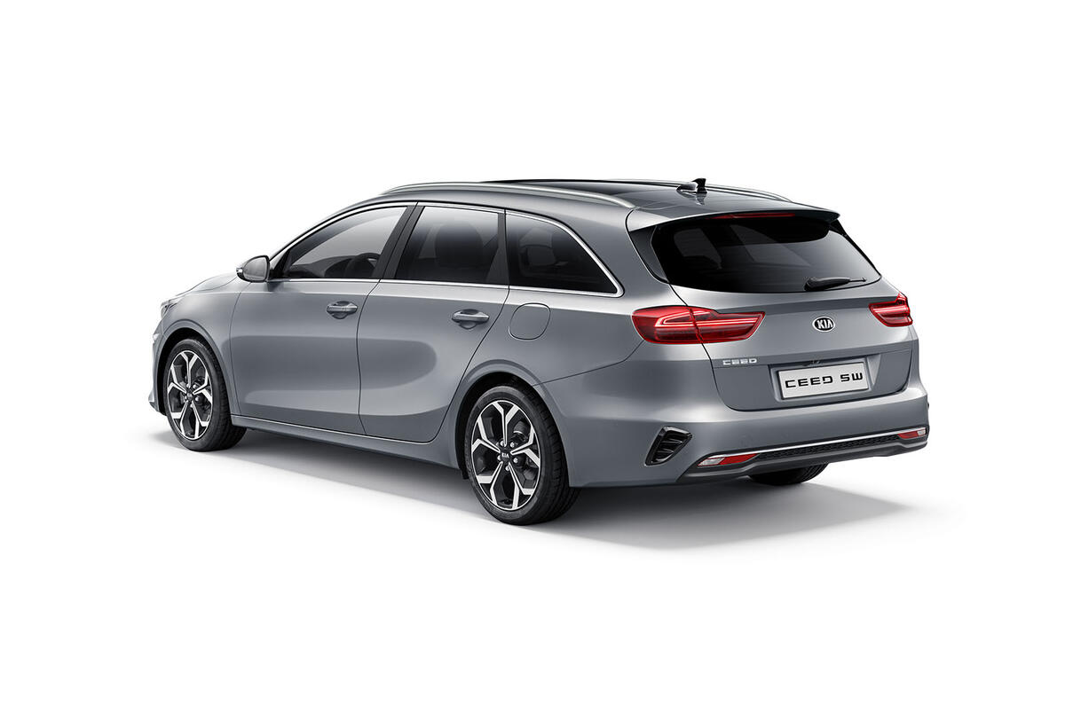 Kia Ceed Sportswagon Launched With 5 Series Beating Boot Autocar