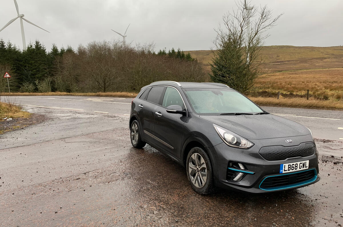 Kia e-Niro to Edinburgh - wind farm