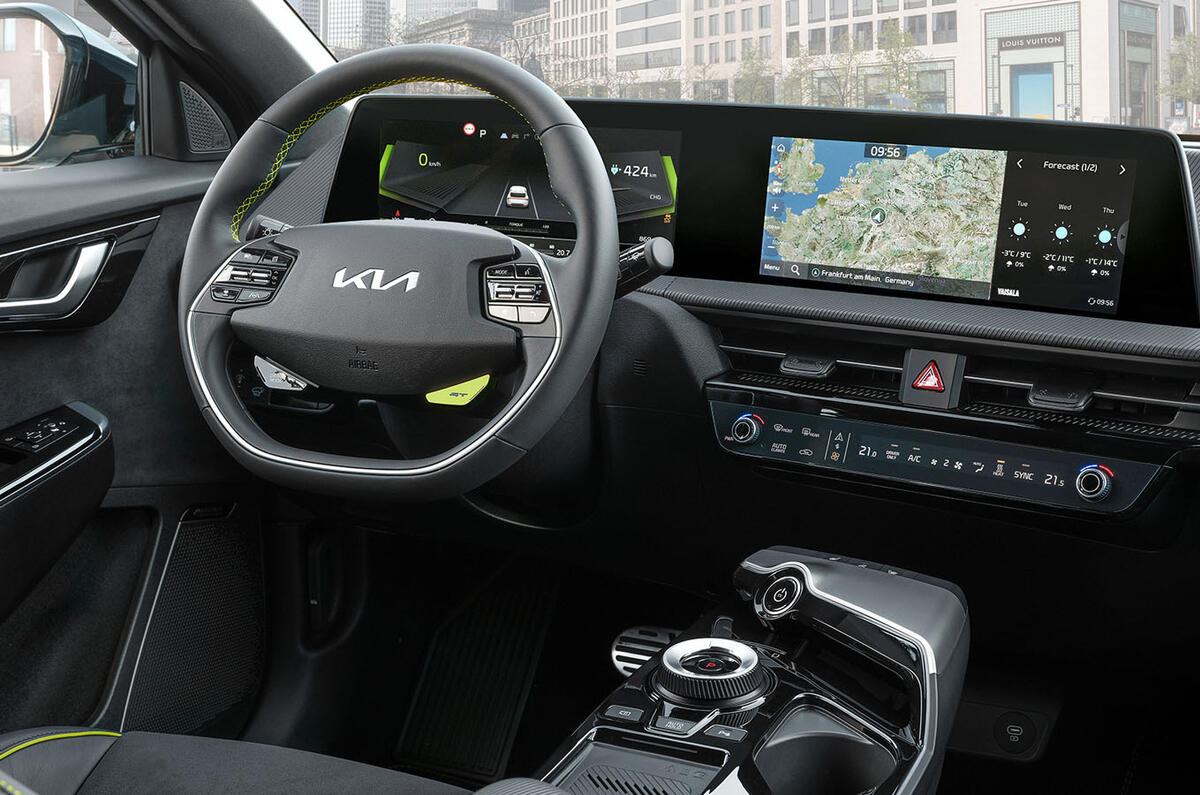 kia ev6 gt 2022 011 habitacle