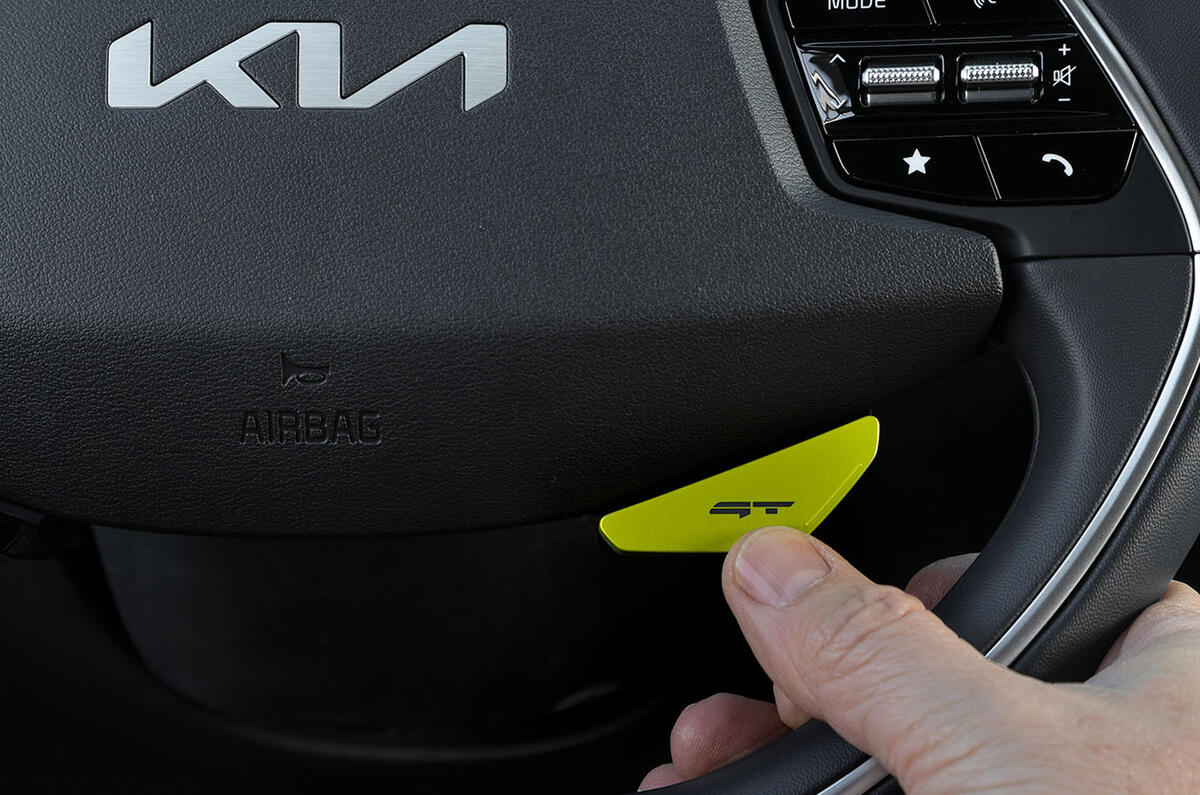 kia ev6 gt 2022 015 bouton