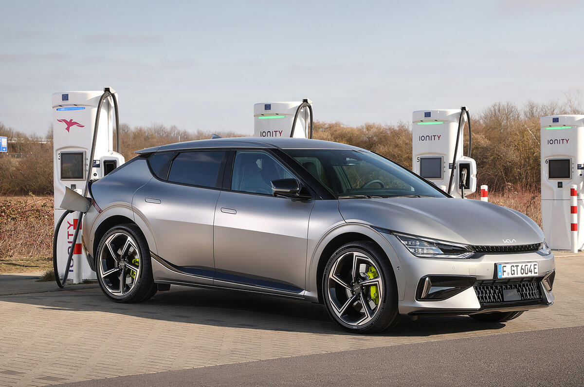 kia ev6 gt 2022 020 chargeur