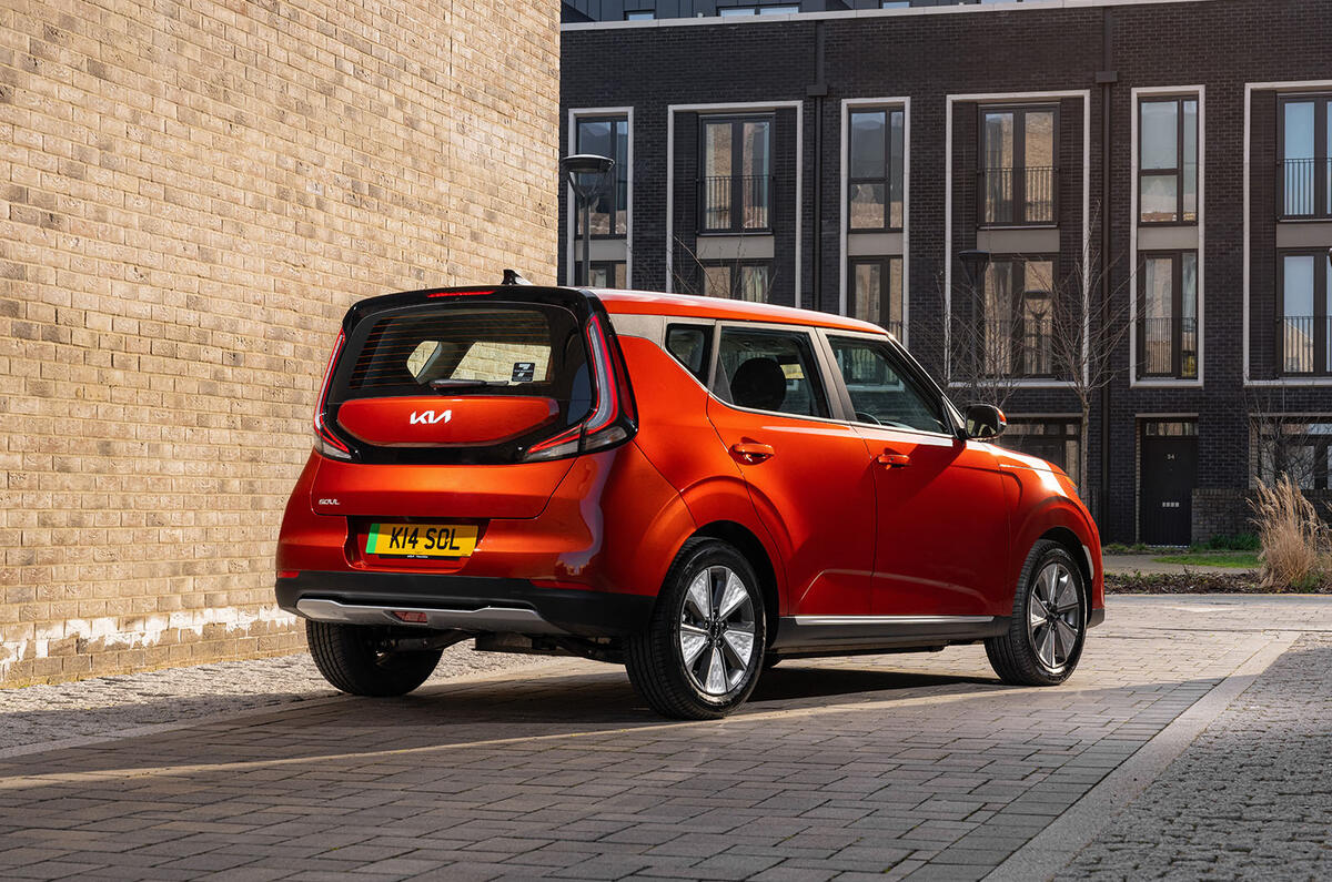 kia soul ev avis 2023 17 statique arrière