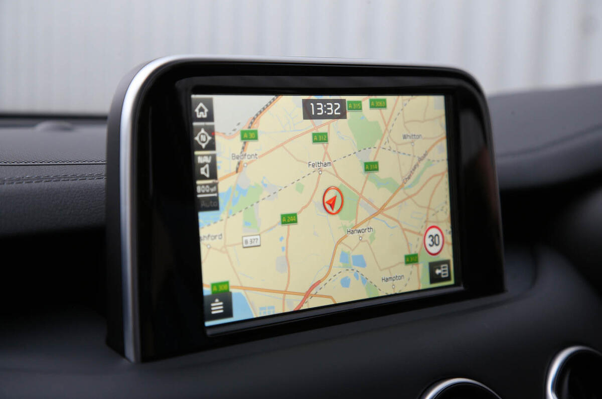 Kia Stinger GT S long-term review infotainment system