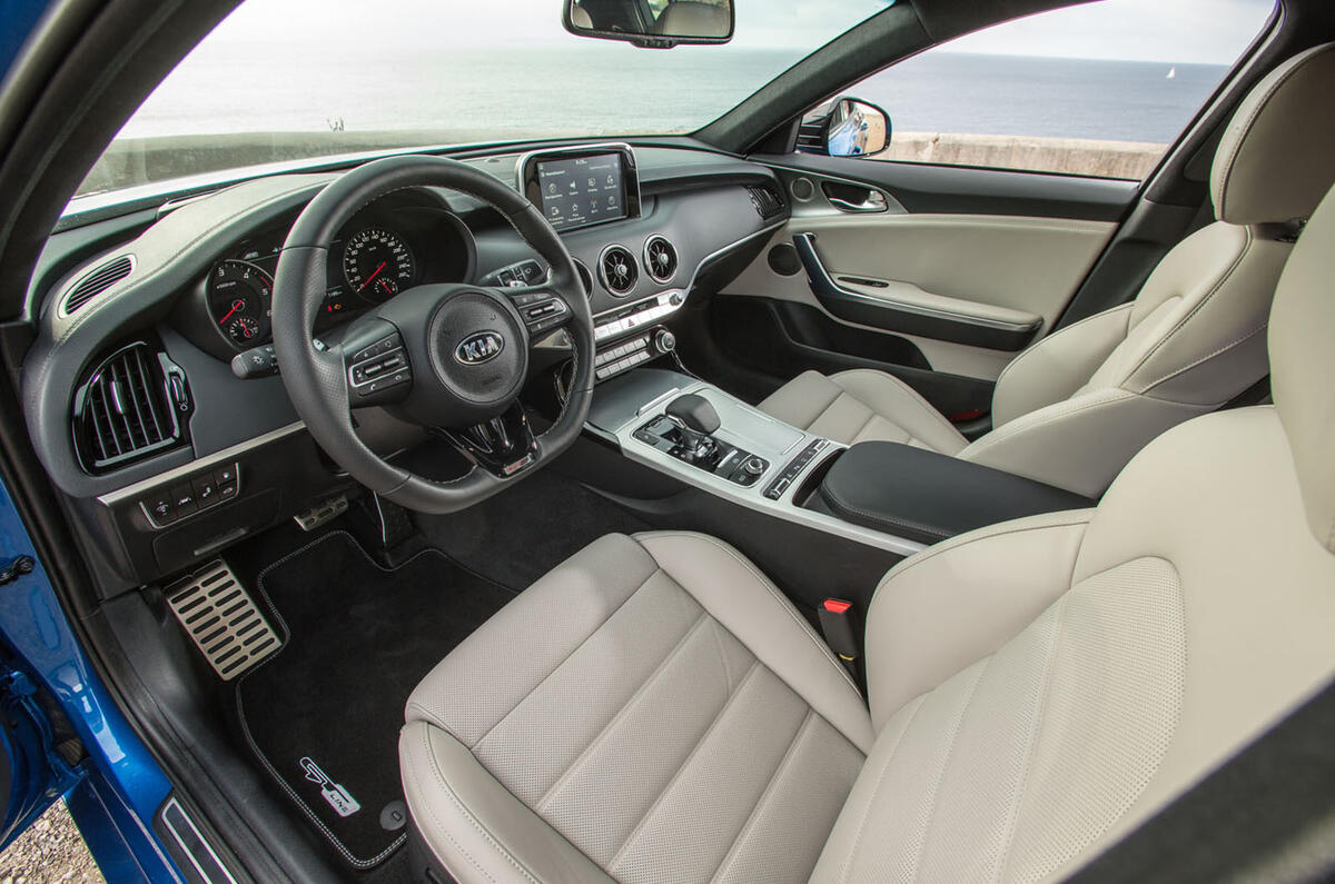 Kia Stinger GT-Line 2.0 T-GDI 2017 review | Autocar