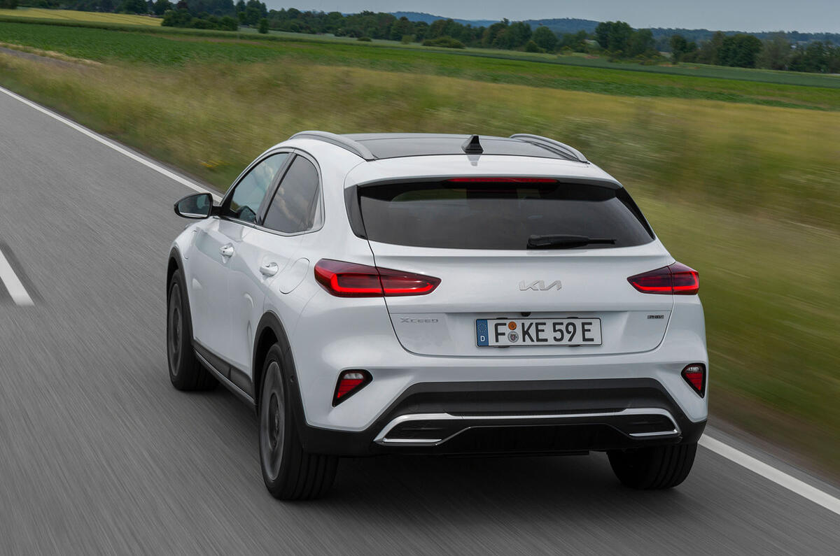 kia xceed pheve 2022004 tracking rear