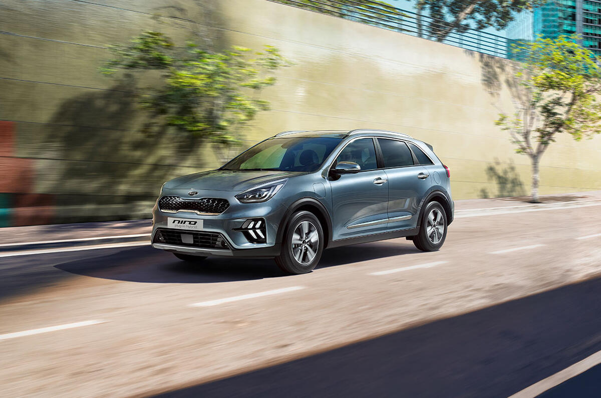 Kia Niro PHEV 2019 Geneva reveal - front