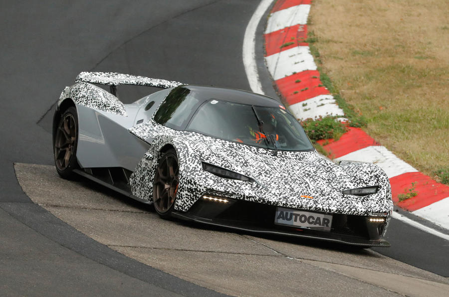 KTM XBow GT2 2022 front tracking cornering daytime