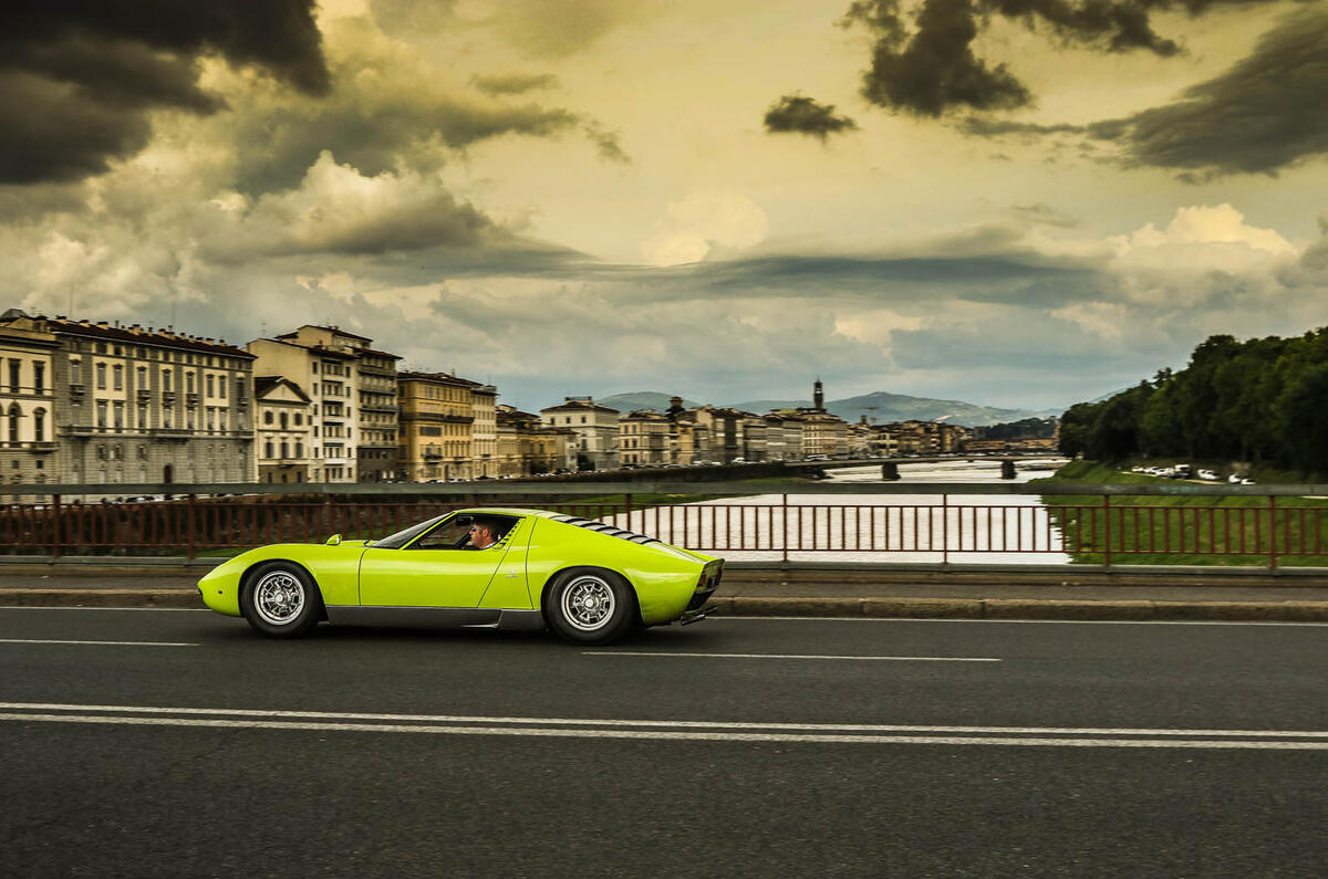 Lamborghini Miura