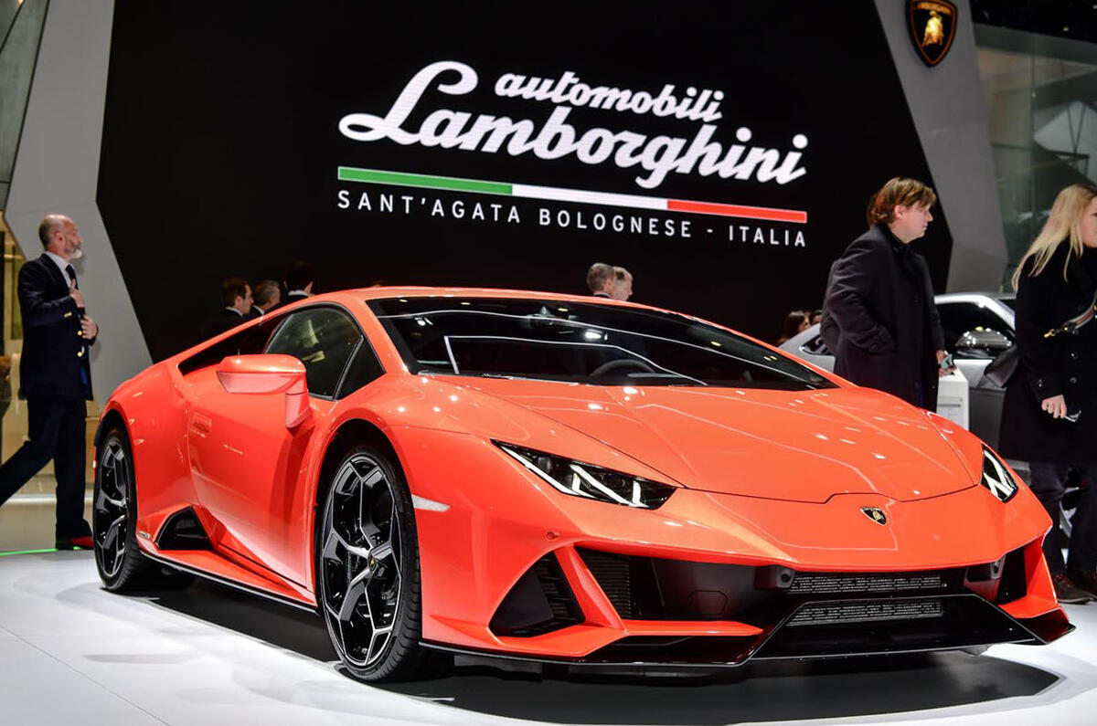 New Lamborghini Huracán Evo Updated 2019 Supercar Revealed