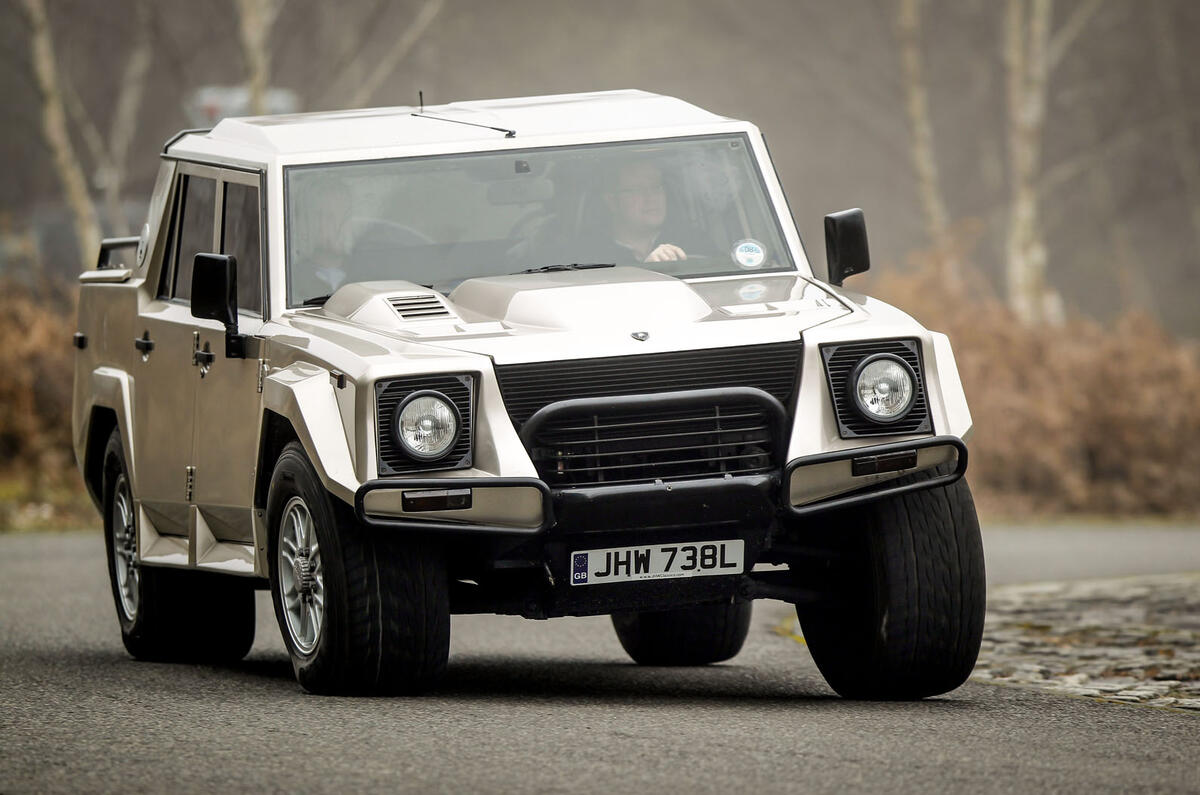 lambo-lm002-2015013.jpg