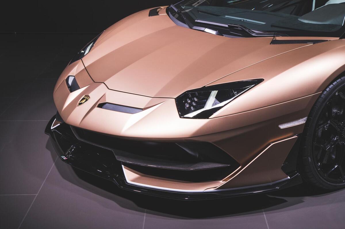 Lamborghini Aventador Svj Roadster Revealed With 759bhp