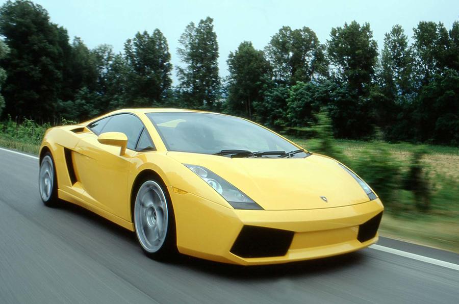 Lamborghini Gallardo front tracking