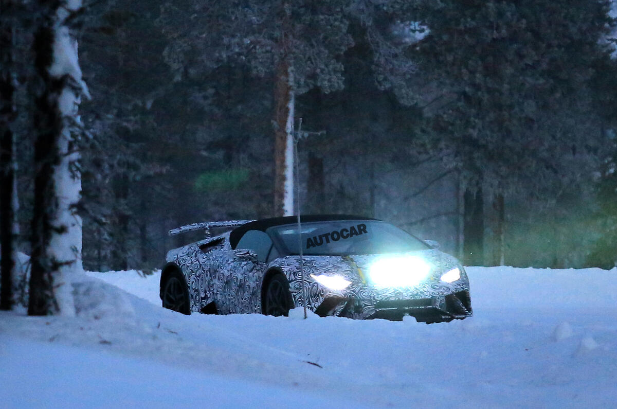 Lamborghini Huracan Performante Smashes 918 Nurburgring