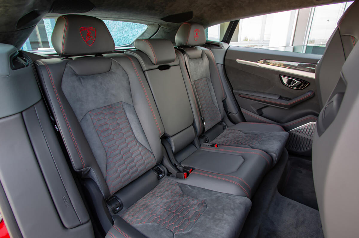 Lamborghini Urus 2018 Review