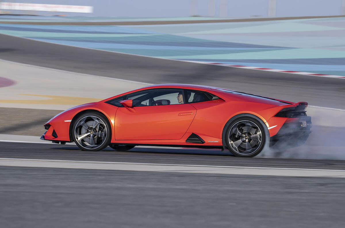 Lamborghini Huracan Evo 2019 Review Autocar
