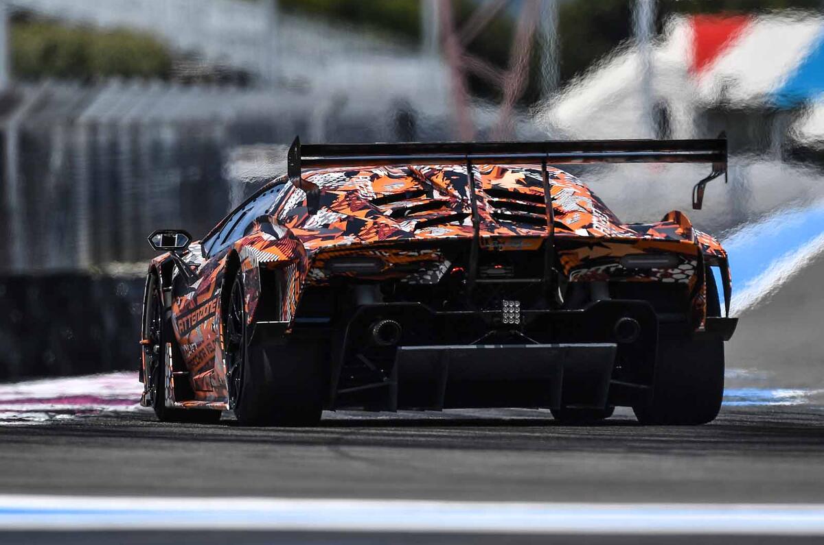 Lamborghini SCV12 preview pics rear