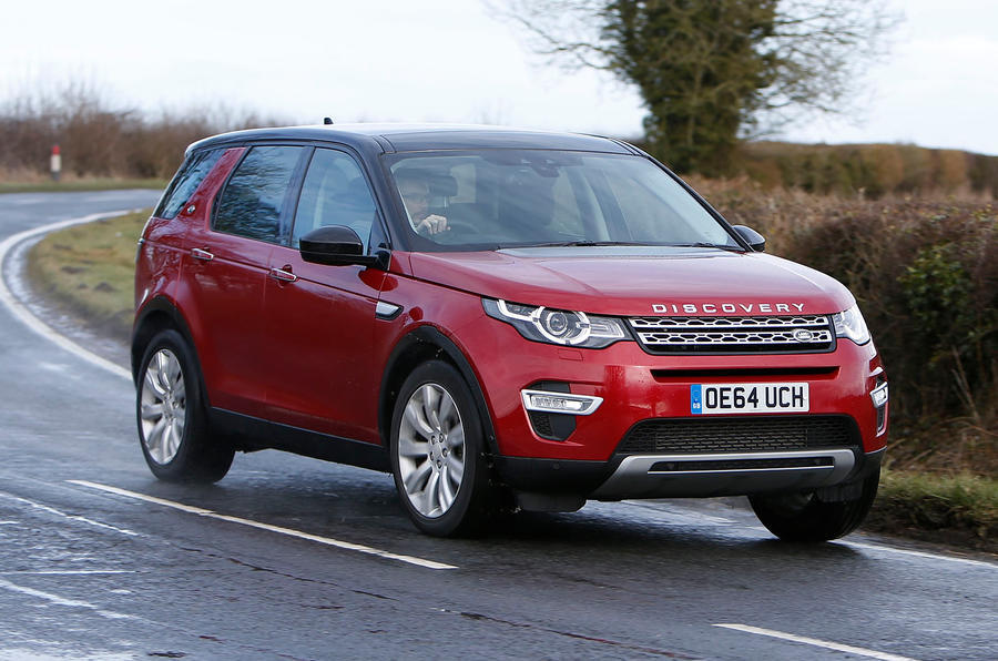 Land Rover Discovery Sport - cornering front