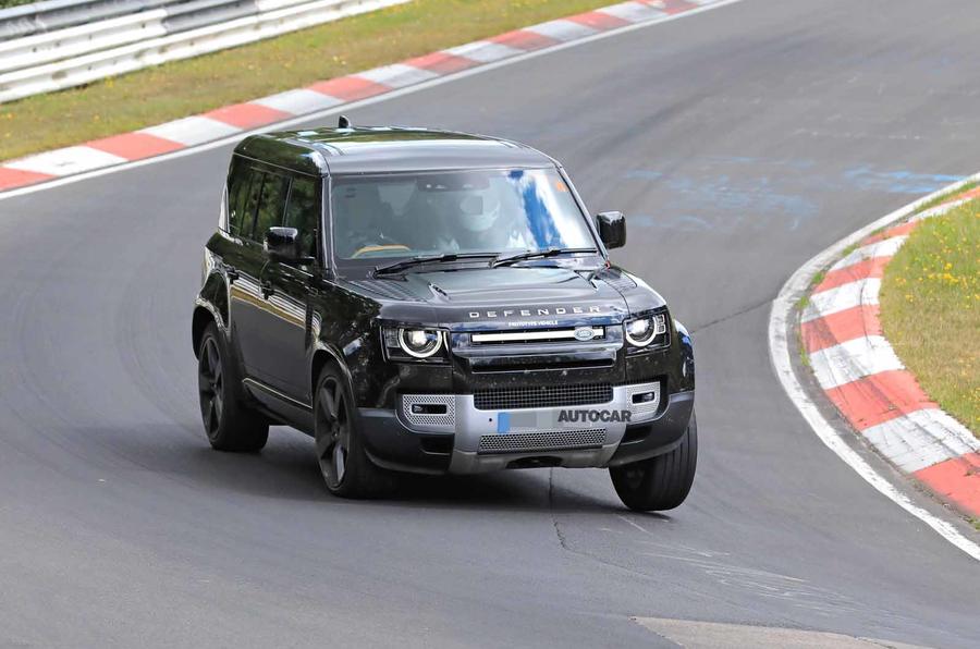 2018 - [Land Rover] Defender [L663] - Page 16 Land_rover_defender_v8_nurburgring_12