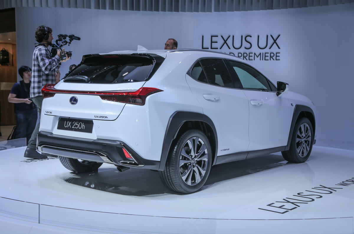 Lexus Ux Crossover Priced From 29900 In The Uk Autocar