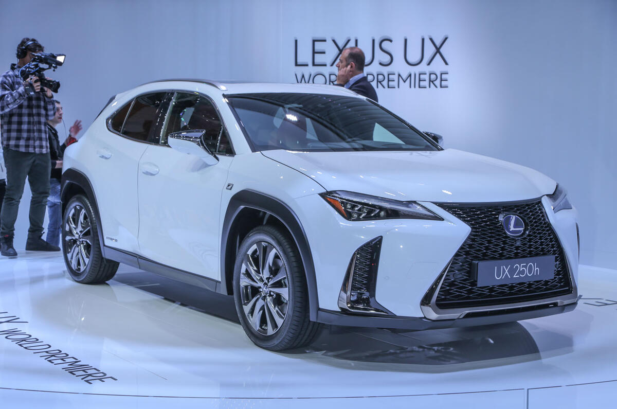 Lexus Ux Crossover Priced From 29900 In The Uk Autocar