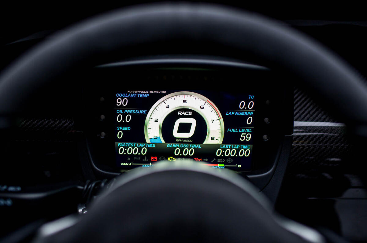 Lotus 3-Eleven 430 race metrics