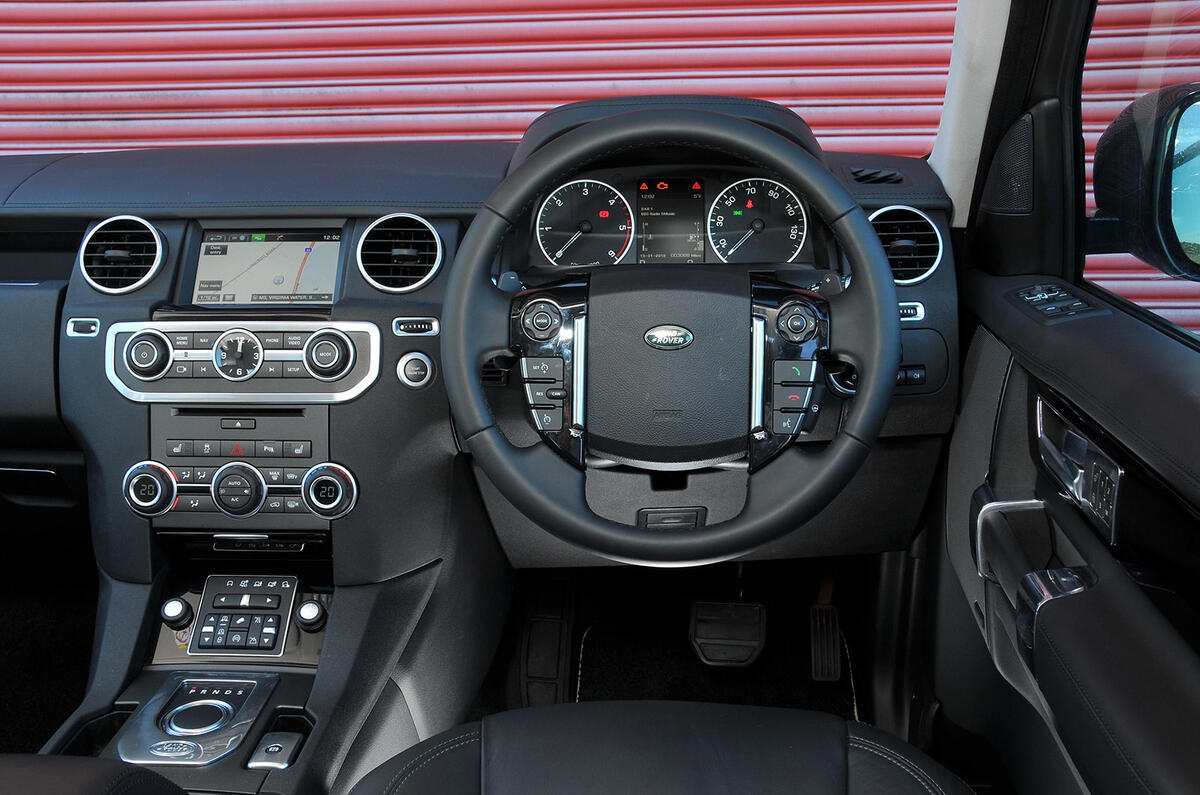 Range Rover Interior >> 2016 Land Rover Discovery Landmark review | Autocar Range Rover Interior >> 2016 Land Rover Discovery Landmark review | Autocar