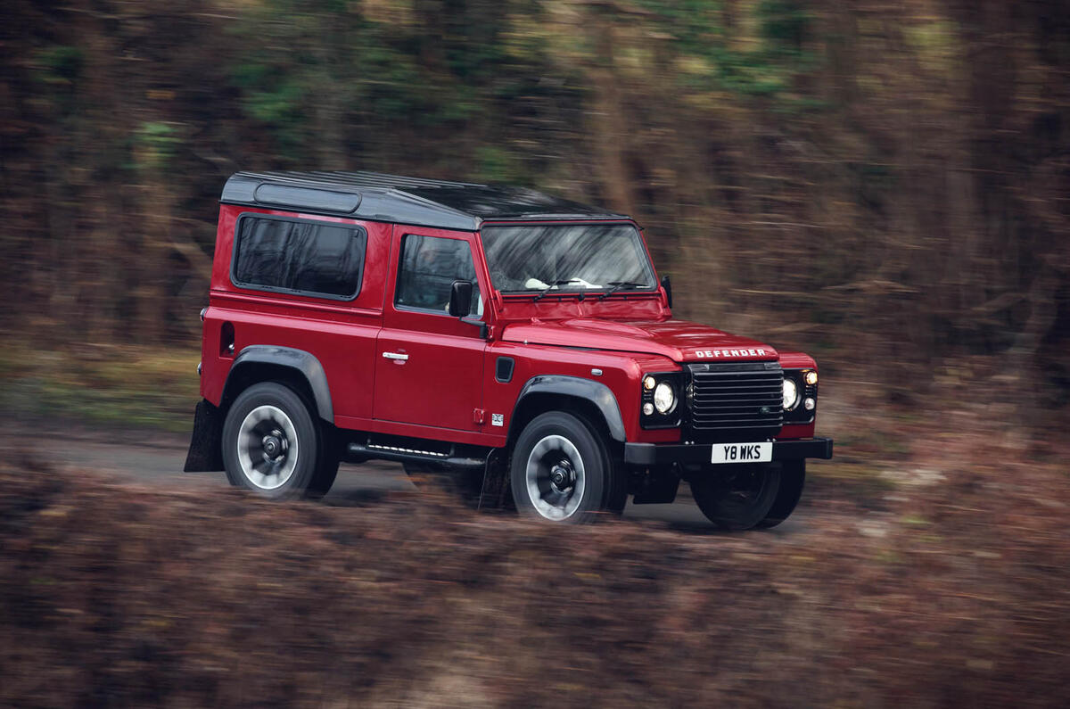 Land Rover Defender V8