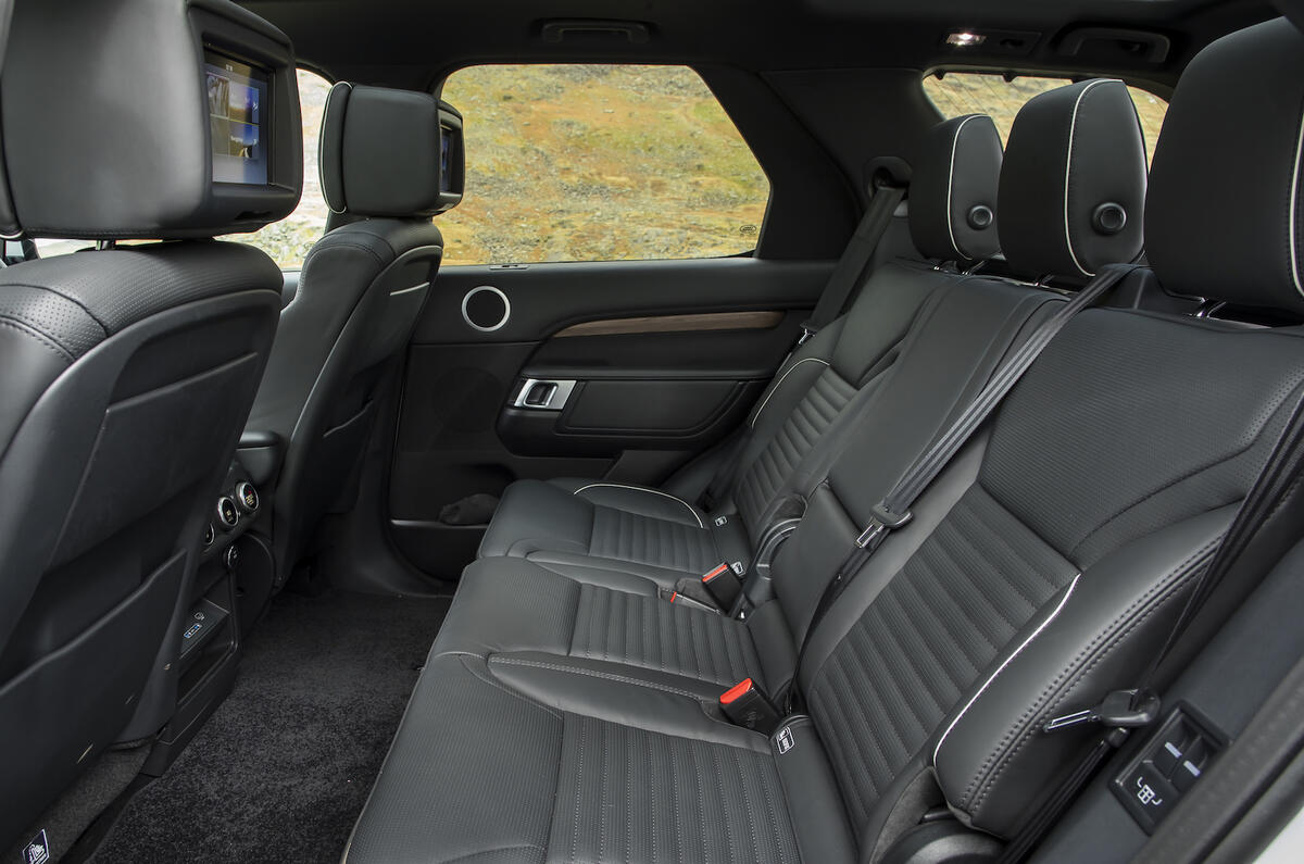 Land Rover Discovery 3.0 TD6 HSE Luxury 2017 review Autocar