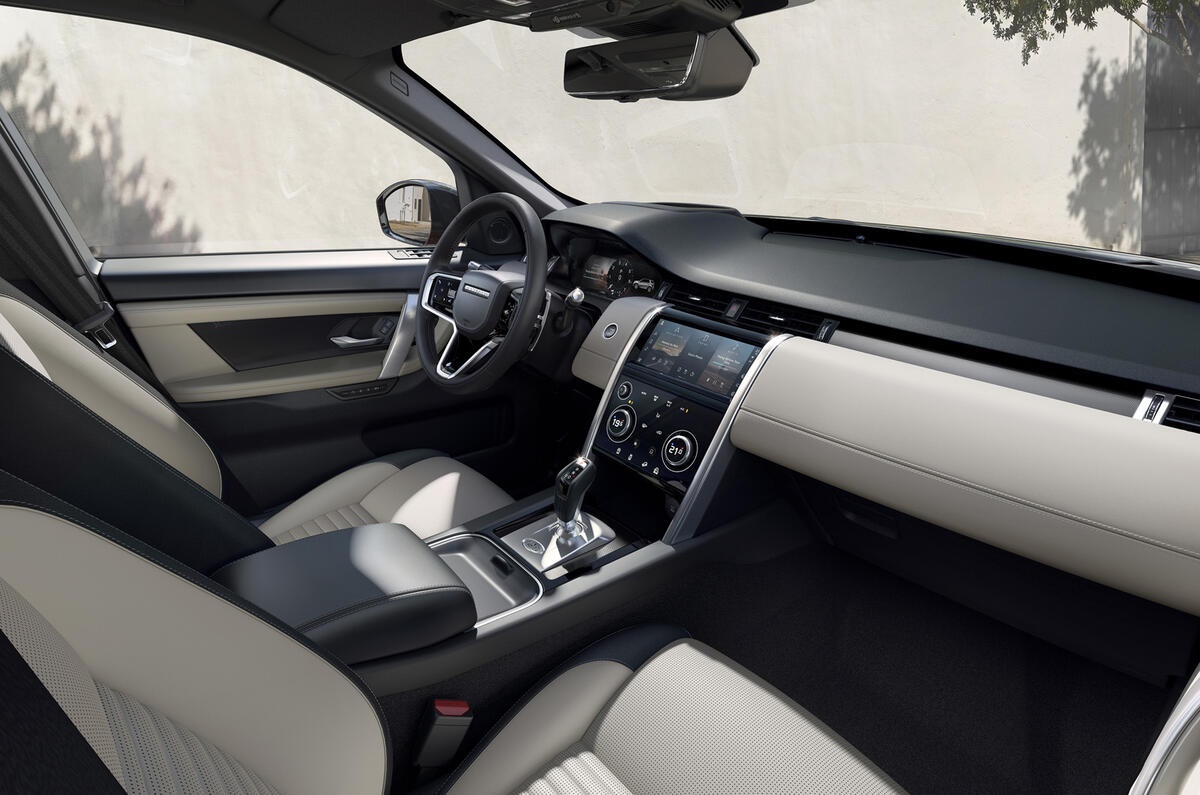 Land Rover Discovery Sport, Evoque gain mild-hybrid diesel ...