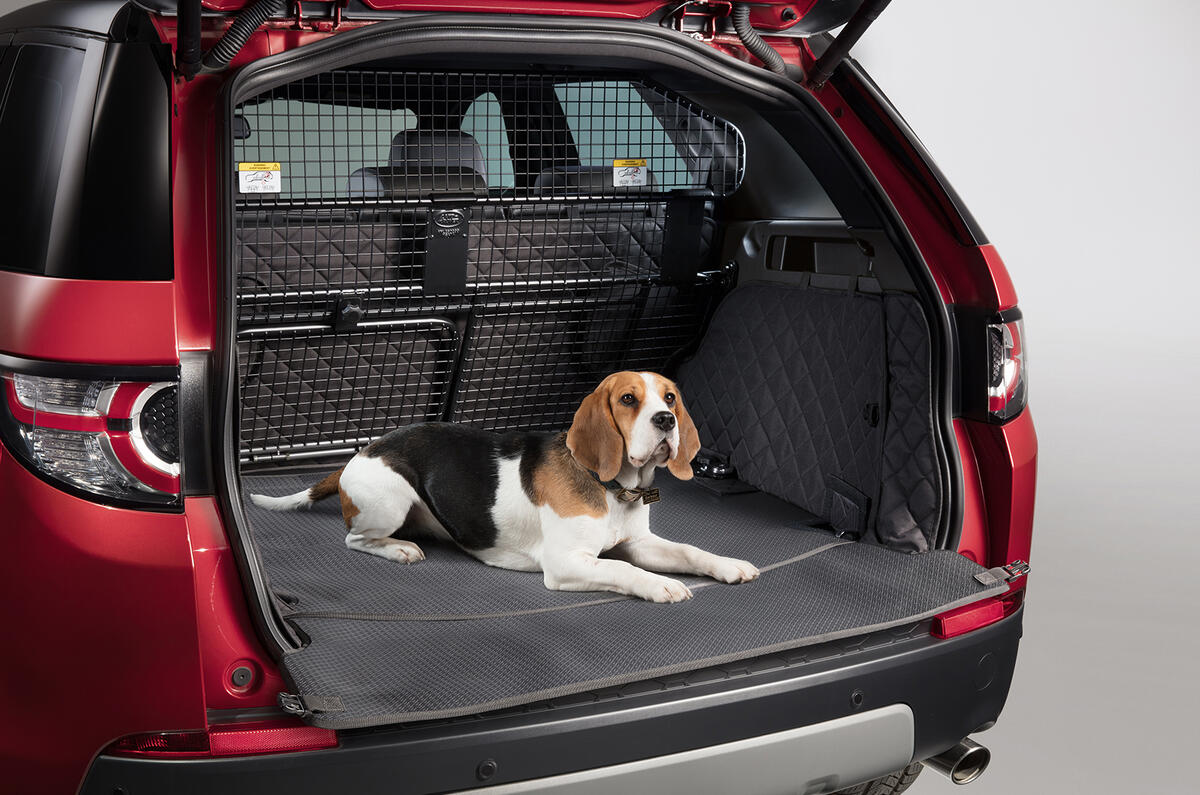 Range Rover Discovery Sport >> Land Rover Pet Packs revealed as official accessories | Autocar Range Rover Discovery Sport >> Land Rover Pet Packs revealed as official accessories | Autocar