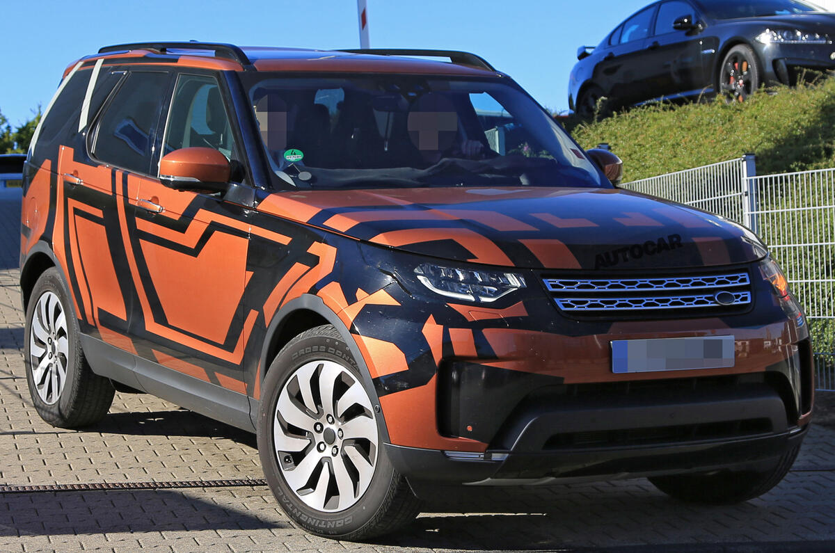 2017 Land Rover Discovery New Pictures Show Suv Almost Undisguised