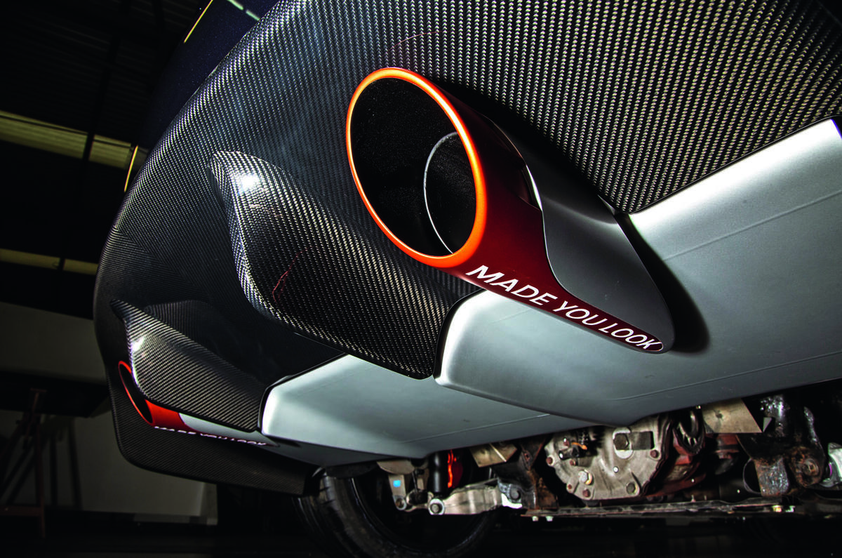 luc20265.jpg?itok=HdmANIs5