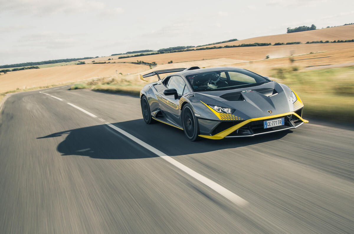 LUC Lamborghini Huracan STO 2021 0003