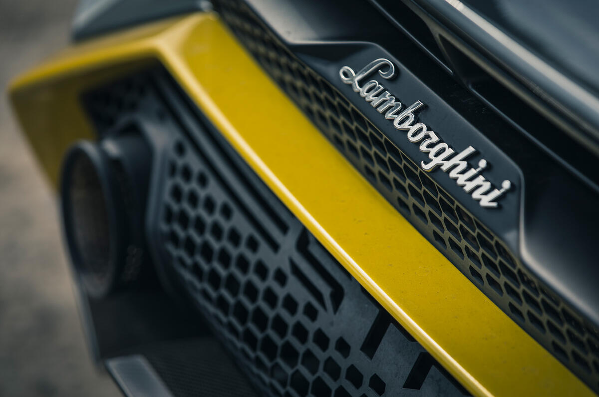 LUC Lamborghini Huracan STO 2021 0058