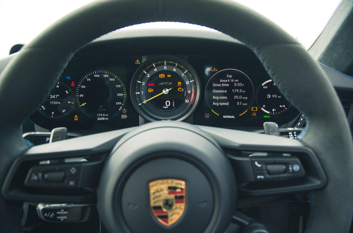 LUC Porsche 911 GT3 2021 0034