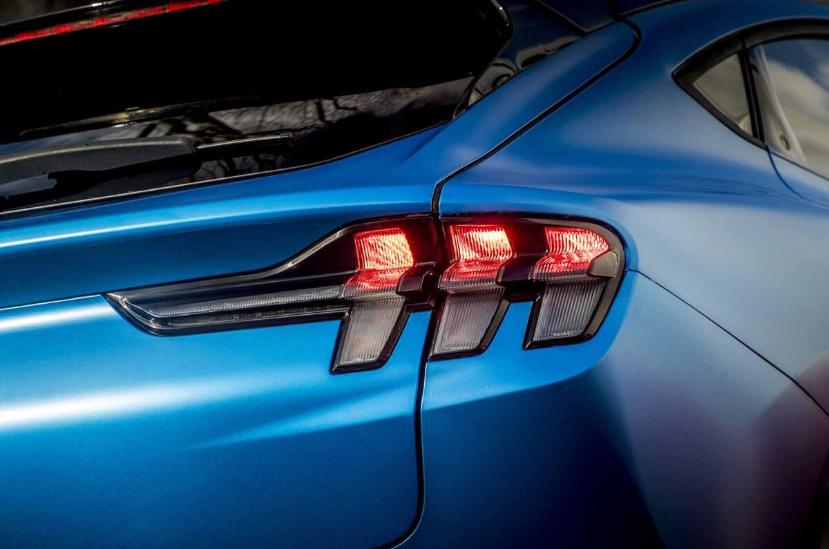 Ford Mustang Mach E lights