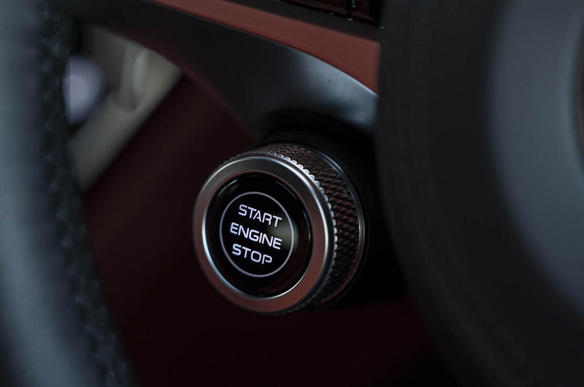 Maserati Grecale GT knob