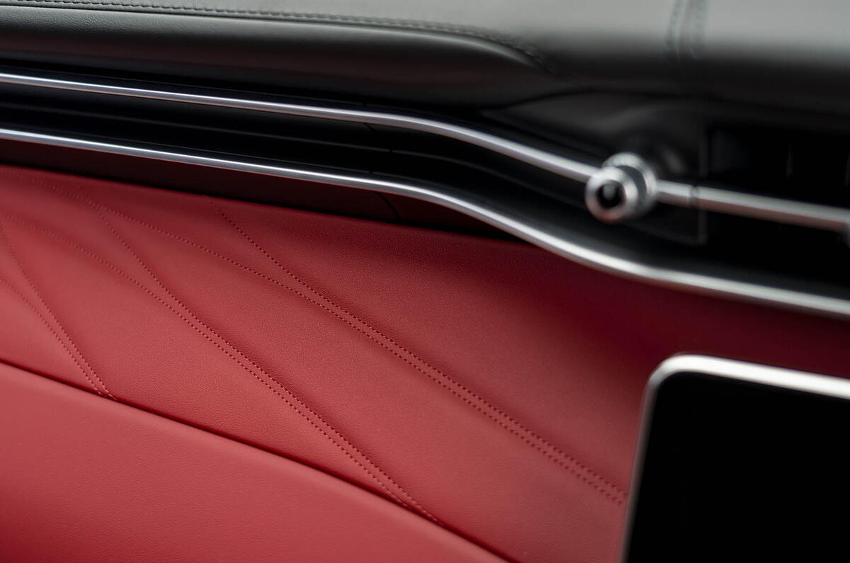 Maserati Grecale GT leather