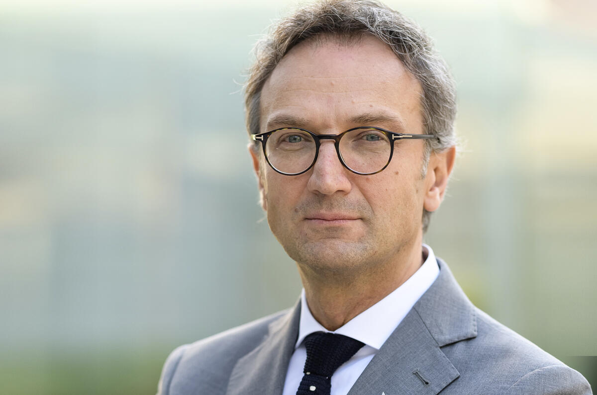 Max Szwaj - Aston Martin appoints former Ferrari innovation boss