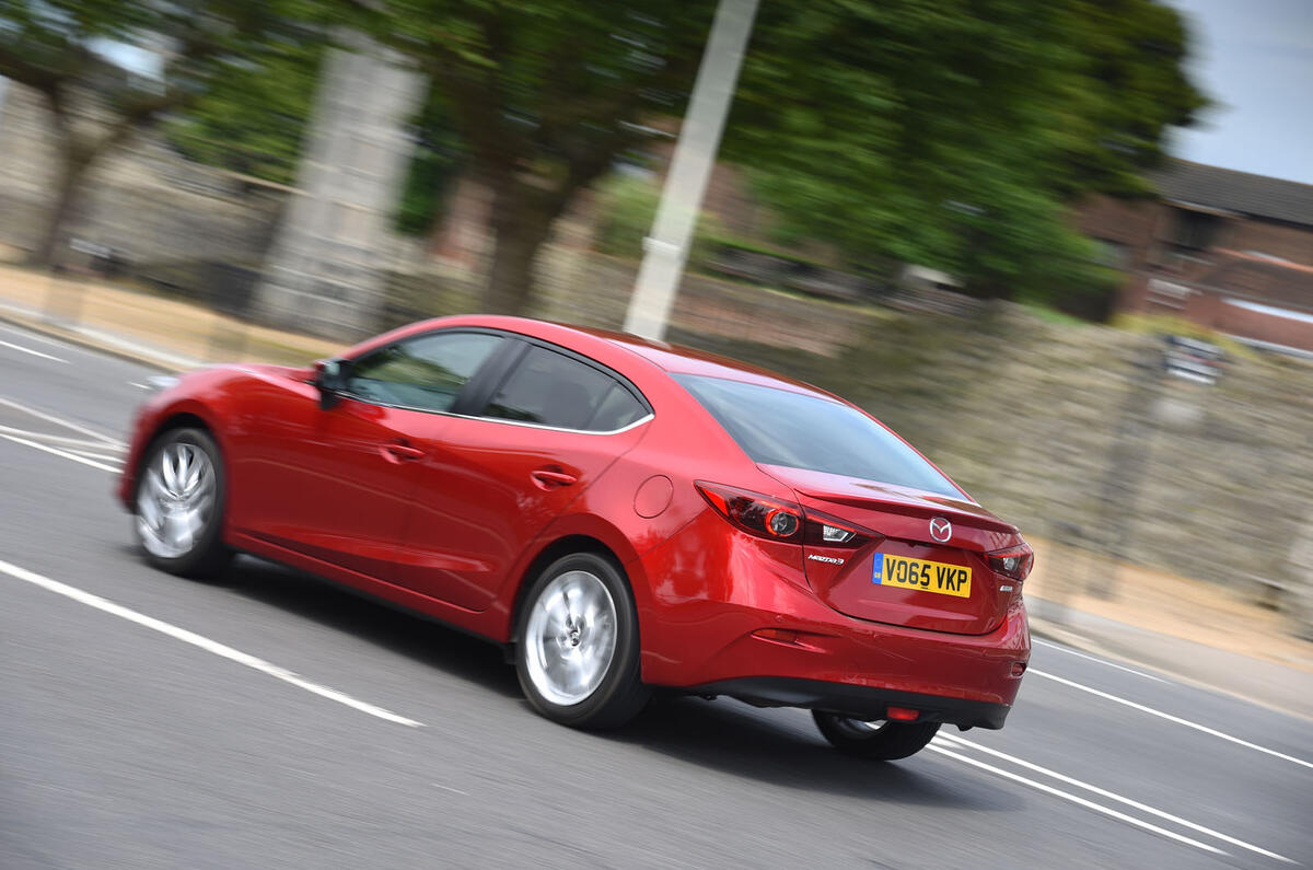 Mazda 3 fastback