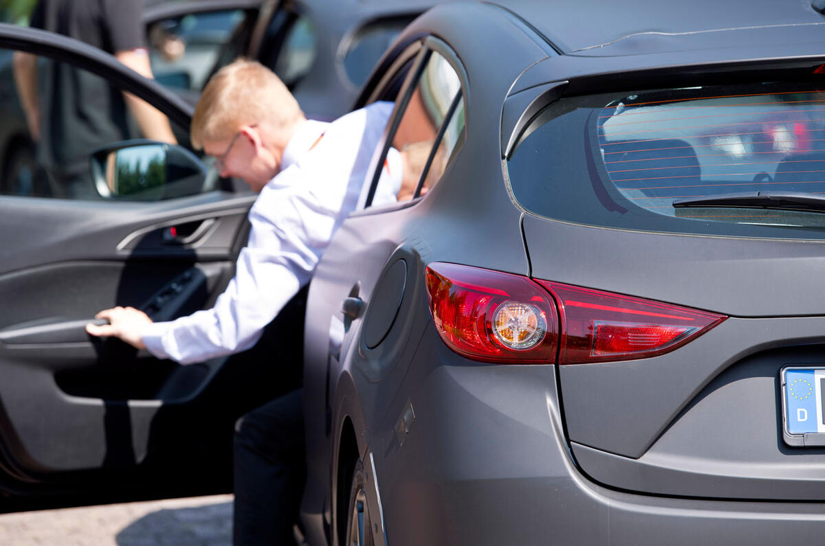 Mazda 3 Skyactiv-X 2019 prototype review