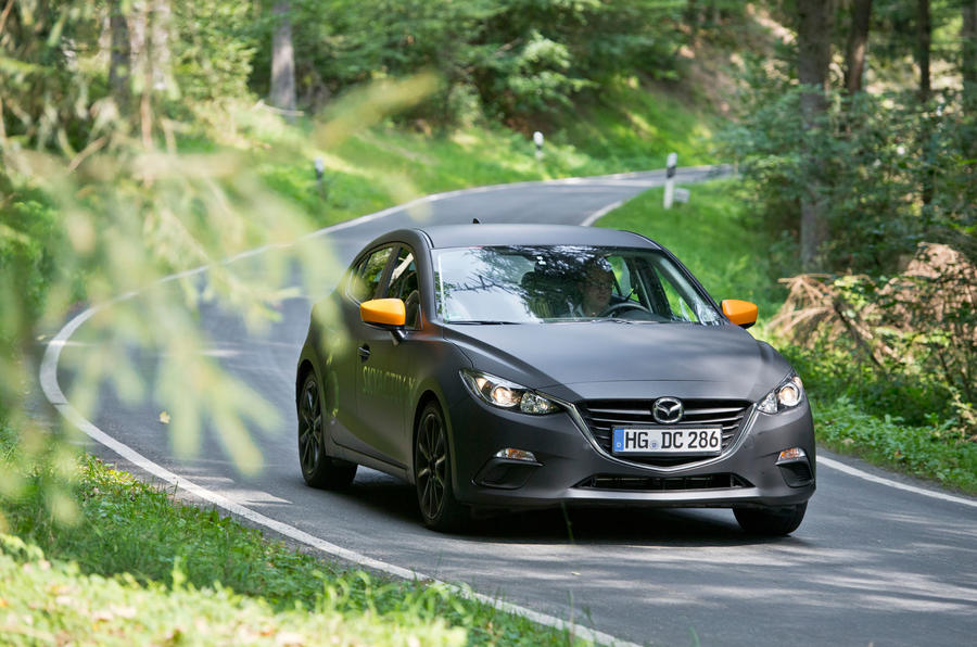 Mazda 3 Skyactiv-X 2019 prototype review
