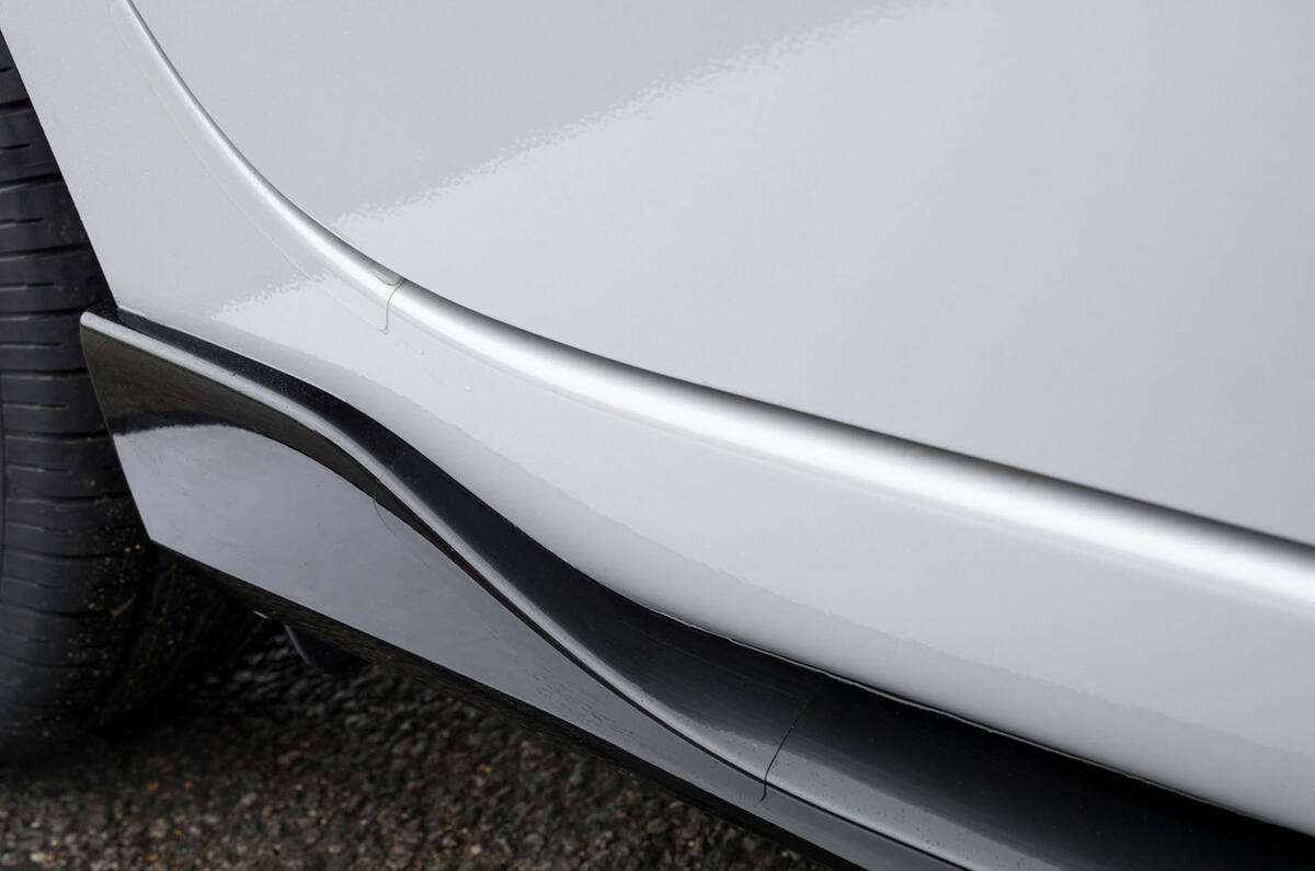 Mazda 2 Sport Black trim