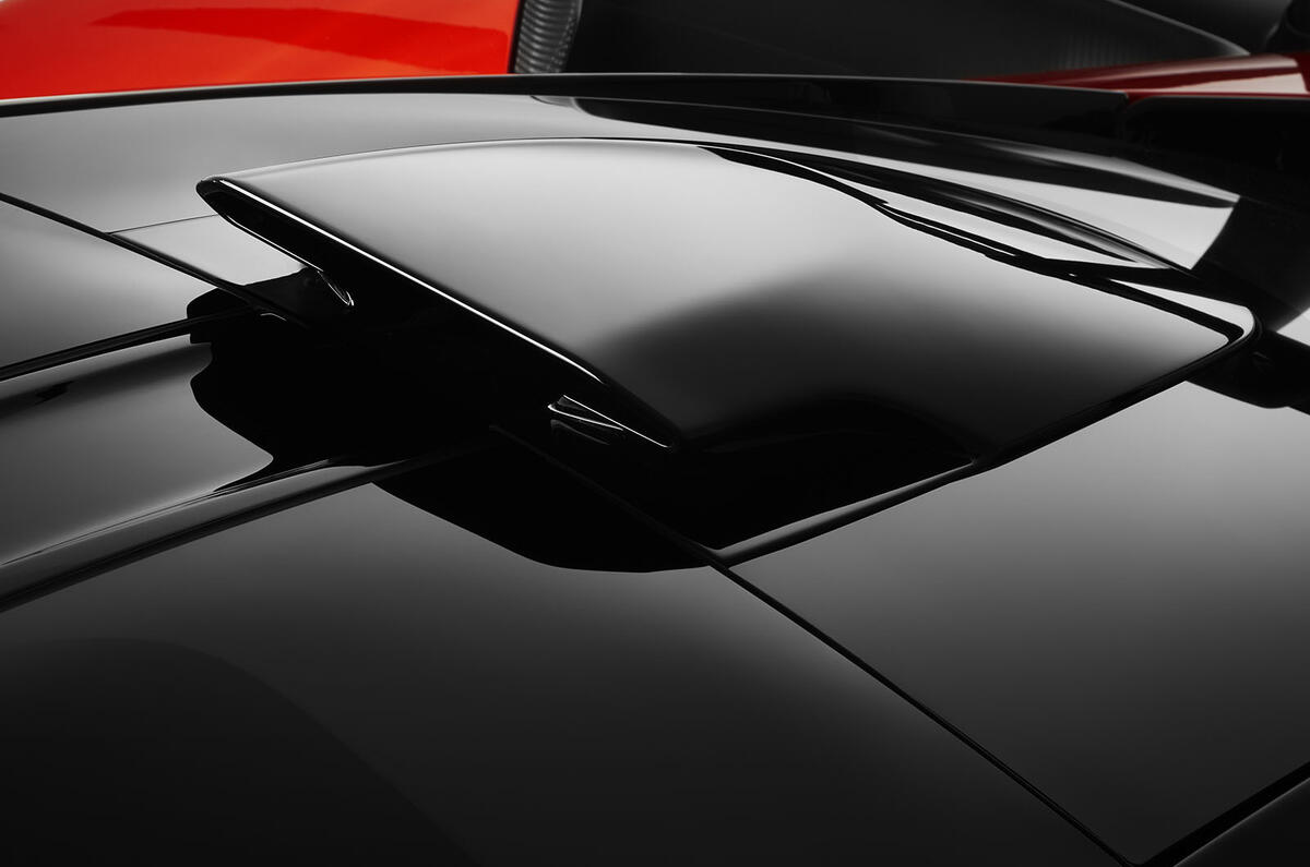 mclaren-senna-2017-web-63.jpg?itok=6L--z