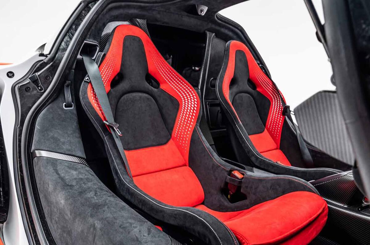 McLaren Sabre seats