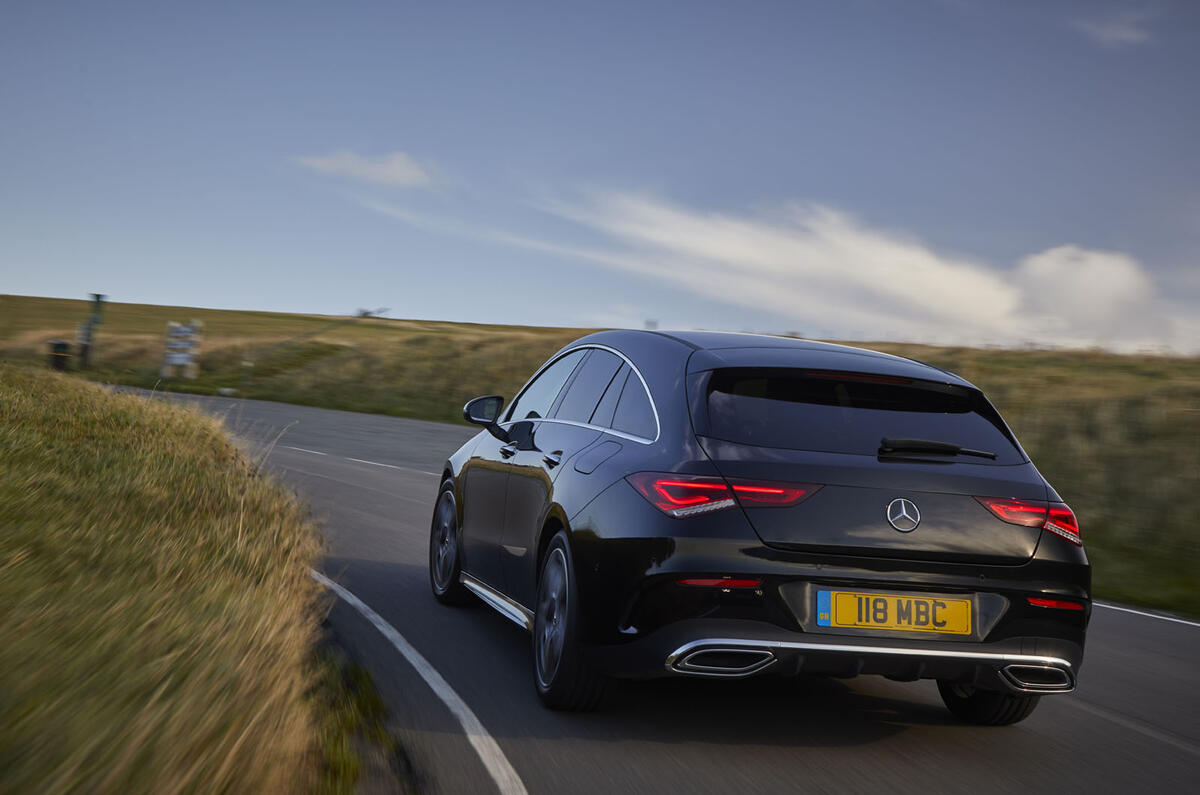 Mercedes CLA Shooting Brake rear cornering