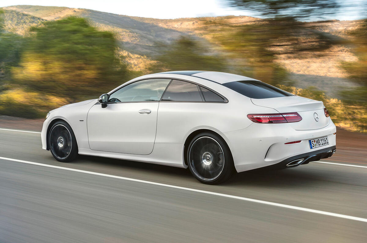 17 Mercedes Benz E Class Coupe Makes Public Debut In Detroit Autocar