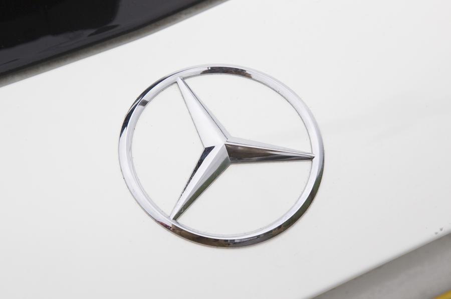 400,000 Mercedes-Benz cars to be recalled for steering column fault